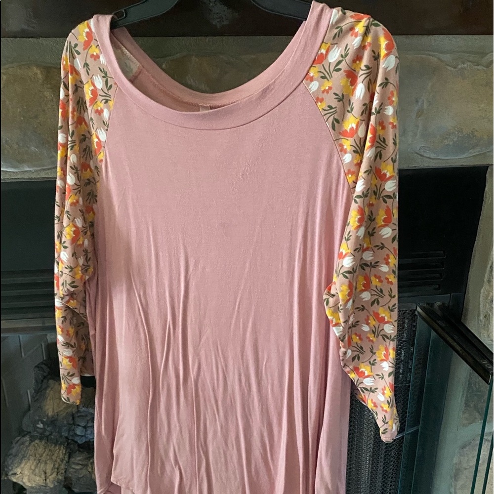Cool Melon - never worn - pink - medium - $10.00